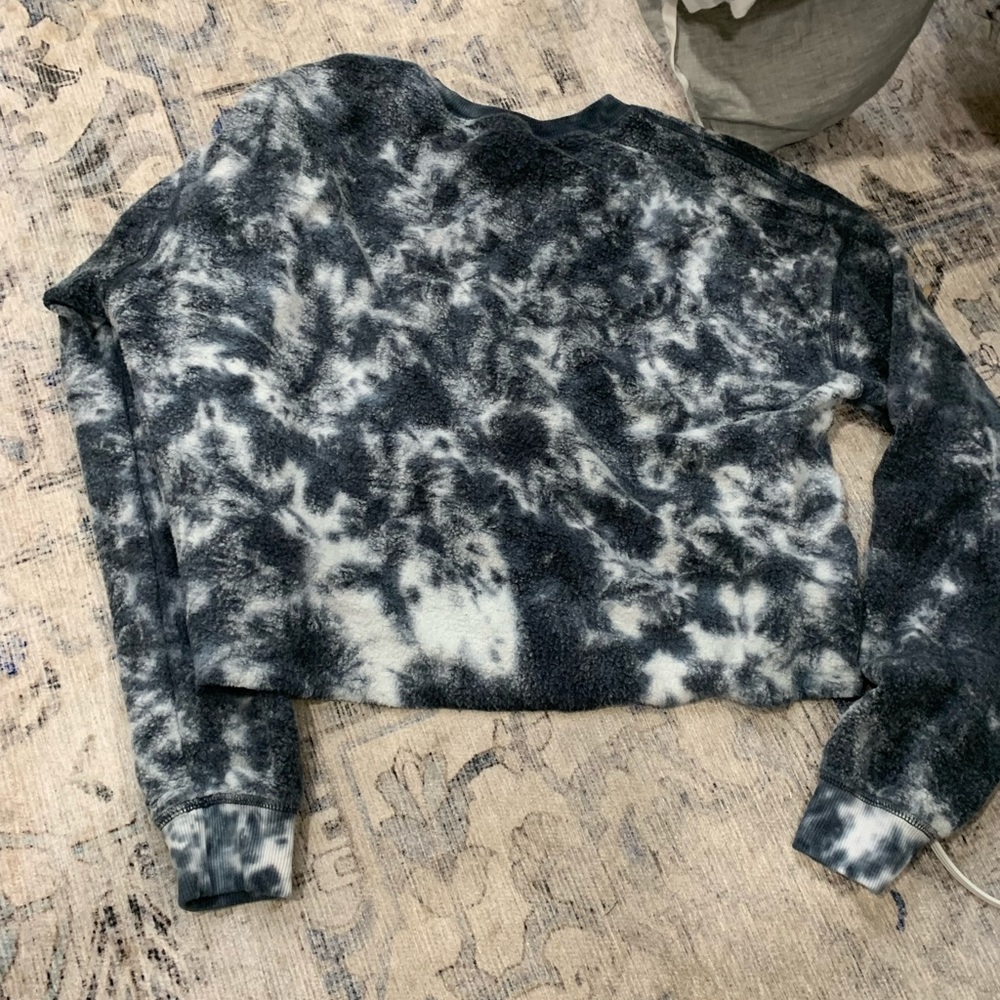 Inverted Tie-Die Crop Top Crew-neck Sweatshirt